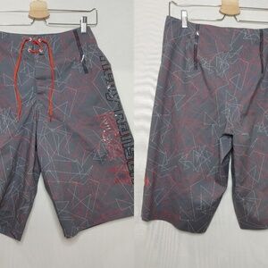 Helly Hansen Hybrid Swim Shorts Gray Red Black Seam Sealed 12.5"‎ inseam 30 M
